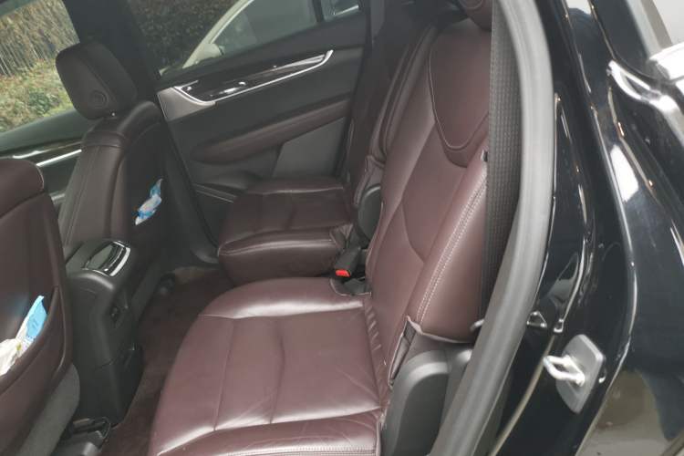 Used Cadillac XT6 2020 Revised Version 28T 7-Seater Four-Wheel Drive Luxury Edition
