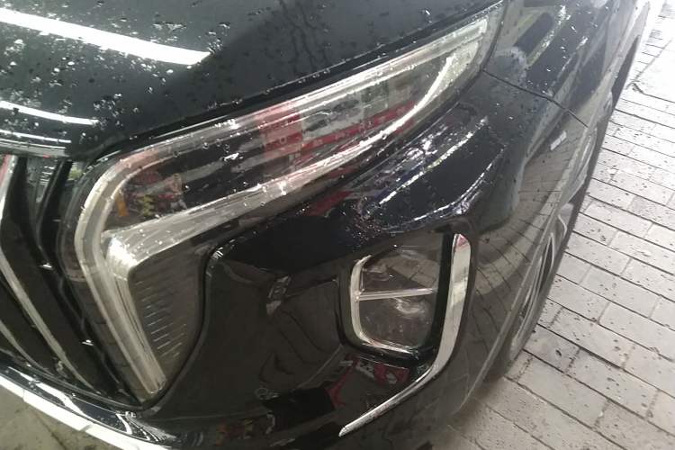 Used Hongqi HS7 PHEV 2024 2.0T PHEV Four-Wheel Drive Flagship Edition 6 Seats
