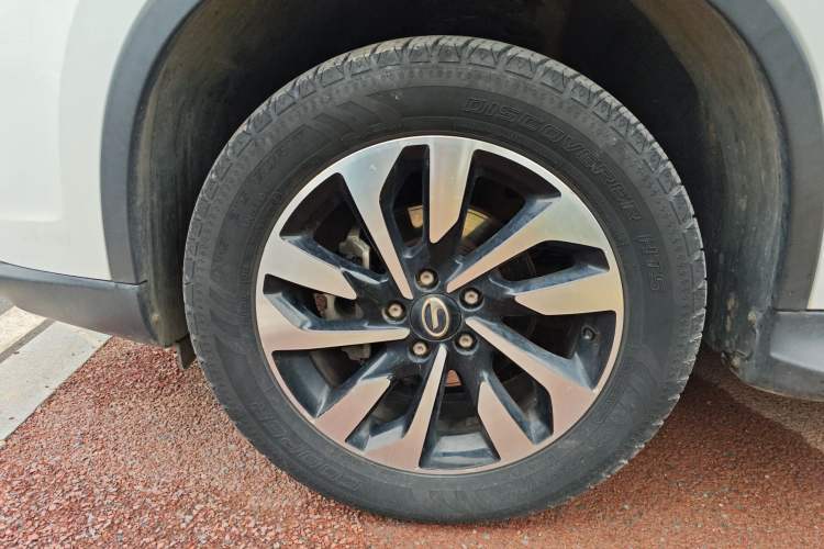 Used GAC Trumpchi GS4 2019 270T Manual Two-Wheel-Drive Elite Edition
