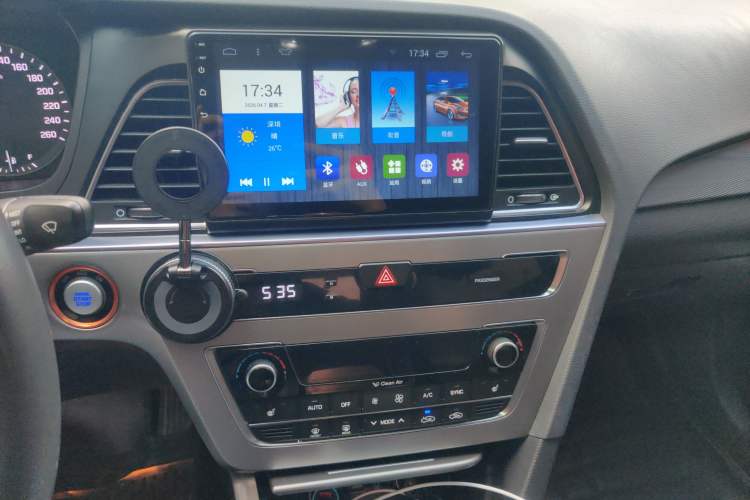 Used Hyundai Sonata 2015 1.6T GX Comfort Model Audio And AC Panel