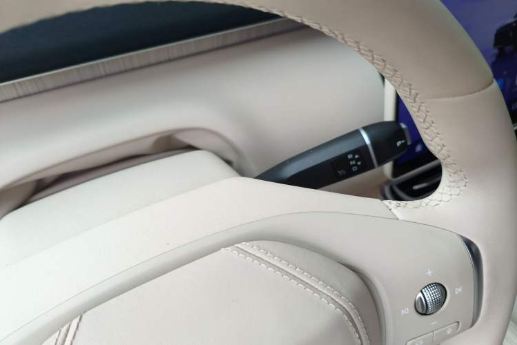 Used Deepal S09 2025 Four-Wheel-Drive Ultra
