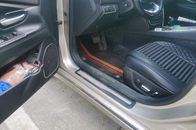 Used Geely Auto Emgrand GT 2017 1.8T Luxury Model Driver Seat