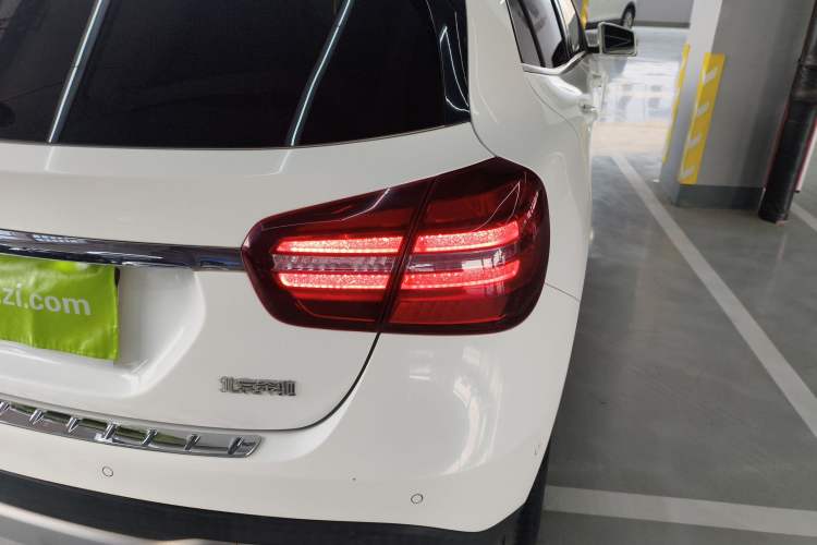 Used Mercedes-Benz GLA 2019 GLA 200 Dynamic Edition Exterior 3