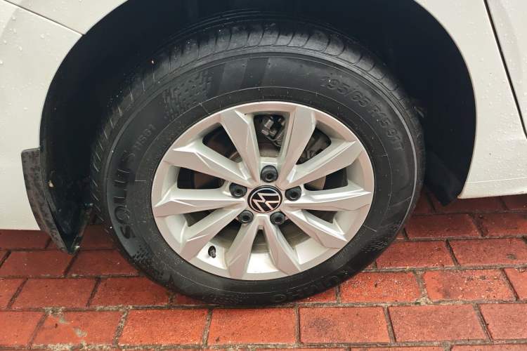 Used Volkswagen Bora 2021 1.5L Manual Fashion Smart Connect Edition