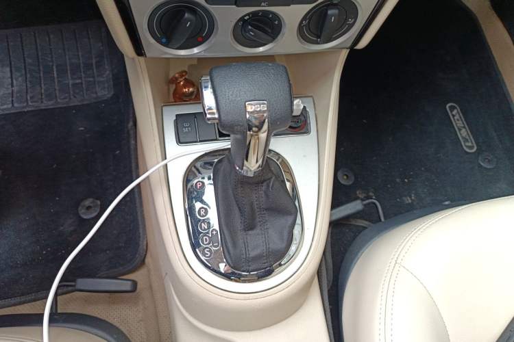 Used Volkswagen Lavida 2011 1.4 TSI DSG Prestige Edition