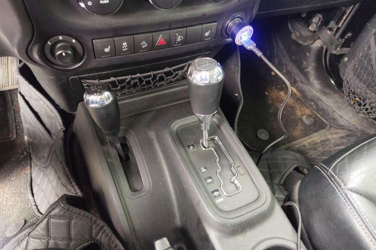 Used Jeep Wrangler 2015 3.6L Rubicon Four-Door Edition