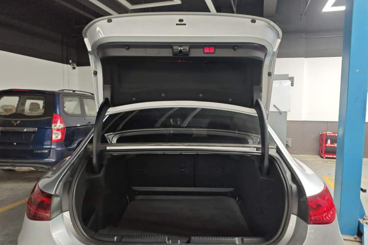 Used Mercedes-Benz EQE 2022 350 Luxury Edition