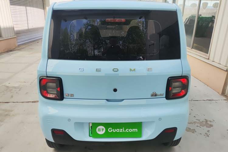 Used Geely Galaxy Panda 2024 Panda Mini 200km Endurance Bear
