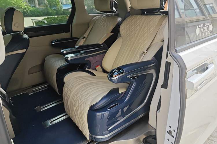 Used Buick GL8 2020 ES Land Cruiser 653T Comfort Edition
