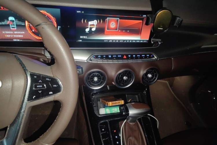 Used Leopaard Mattu 2018 1.6T GDI DCT Luxury Model
