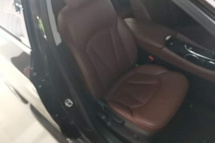 Used Buick Envision 2020 28T Four-Wheel Drive Elite Version
