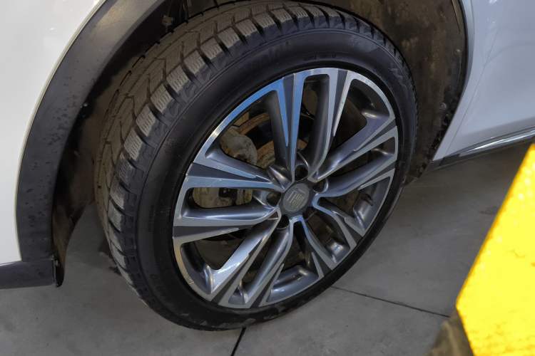 Used BYD Tang 2018 2.0T Automatic SmartConnect Prestige 5-Seater Emission Standard China V
