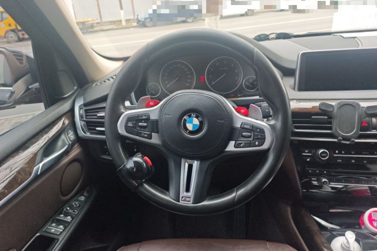 Used BMW X5 2015 xDrive28i
