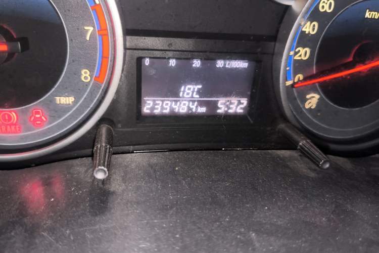 Used Suzuki SX4 2012 1.6L Manual Ruiqi Model