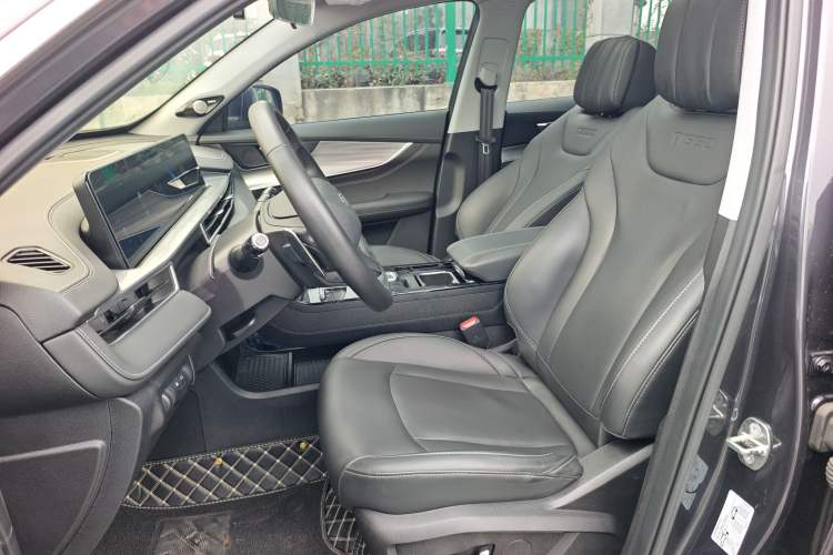 Used Chery Tiggo 8 PLUS 2021 290TGDI DCT Haoting Edition+