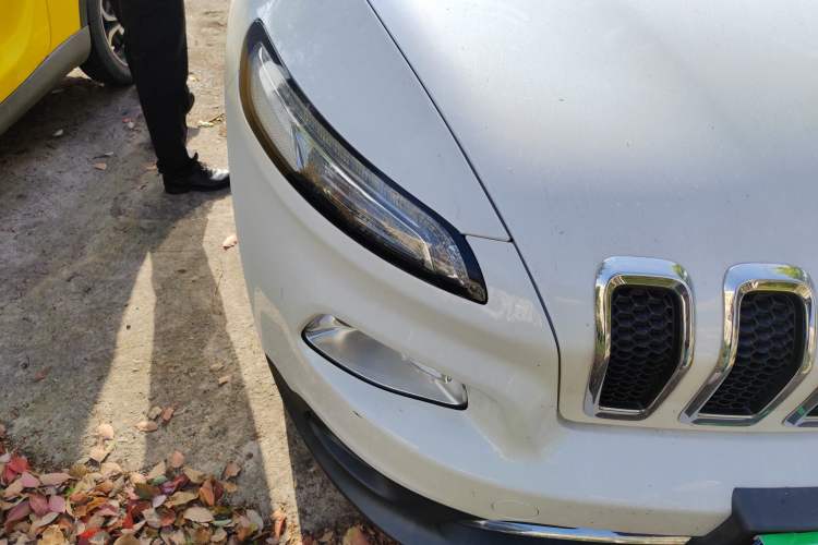 Used Jeep Cherokee 2017 2.0L Superior Edition