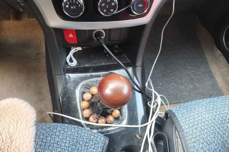 Used HYOSOW H3 2015 1.5L manual Comfort trim level