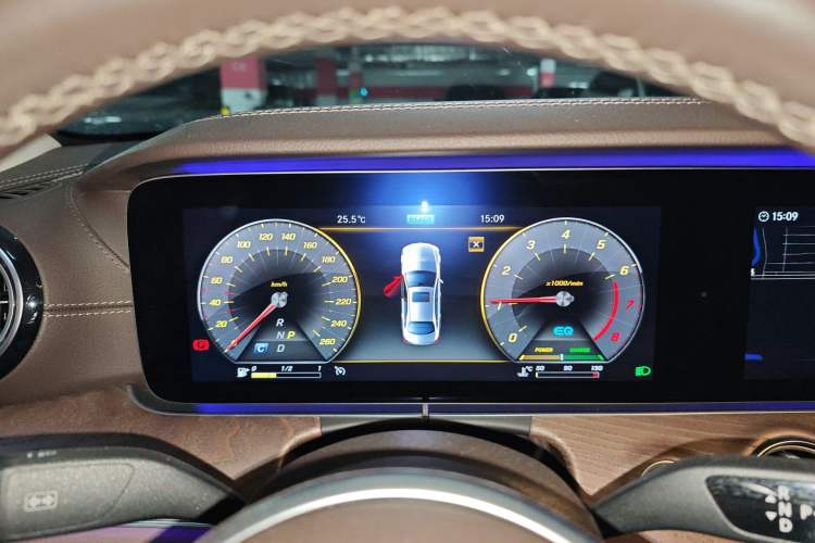 Used Mercedes-Benz E-Class 2020 E 260 L Instrument Cluster