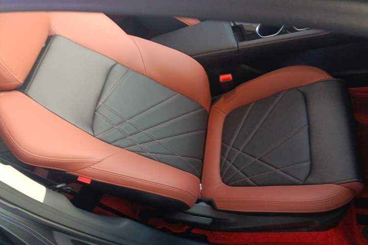 Used Changan Eado 2022 PLUS Blue Whale NE 1.4T GDI DCT Prestige Edition