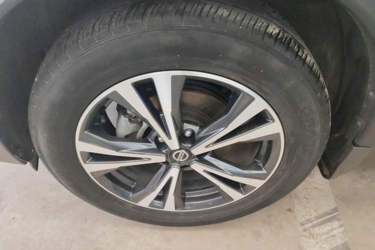 Used Nissan X-Trail 2021 2.5L CVT 4WD XL ITS Luxury Commemorative Edition Left Front Wheel Hub