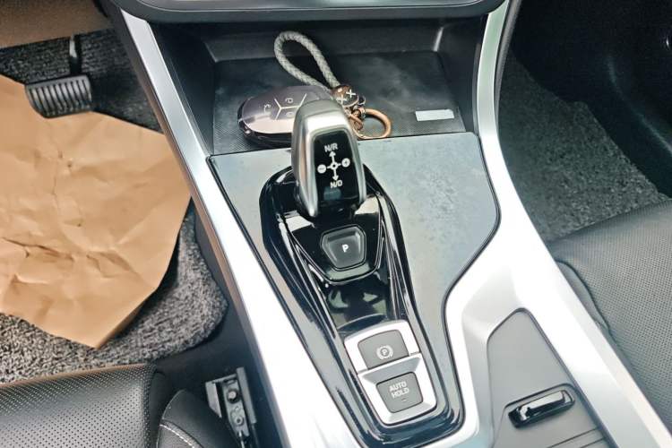 Used Lynk & Co 01 2019 2.0T Two-Wheel-Drive Pro Version China VI Standard