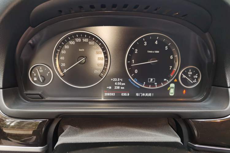 Used BMW 5 Series 2013 525Li Leading Model