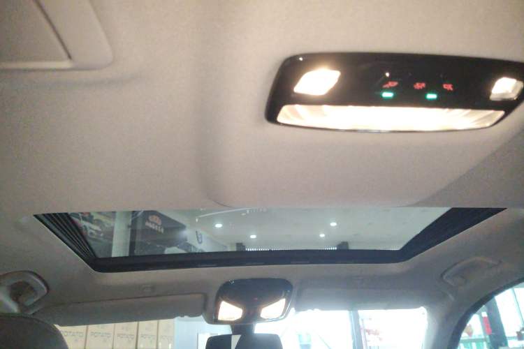 Used BMW 5 Series 2021 525Li Luxury Package