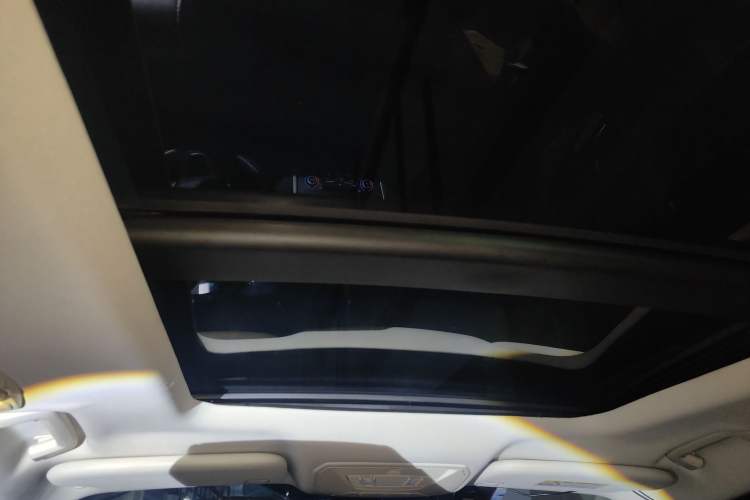 Used Ford Kuga 2017 EcoBoost 180 Two-Wheel-Drive Tiger Leap Model