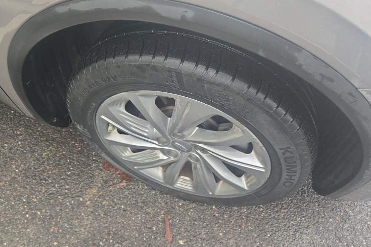 Used Geely Auto Jiajie 2021 1.8TD DCT Luxury Model
