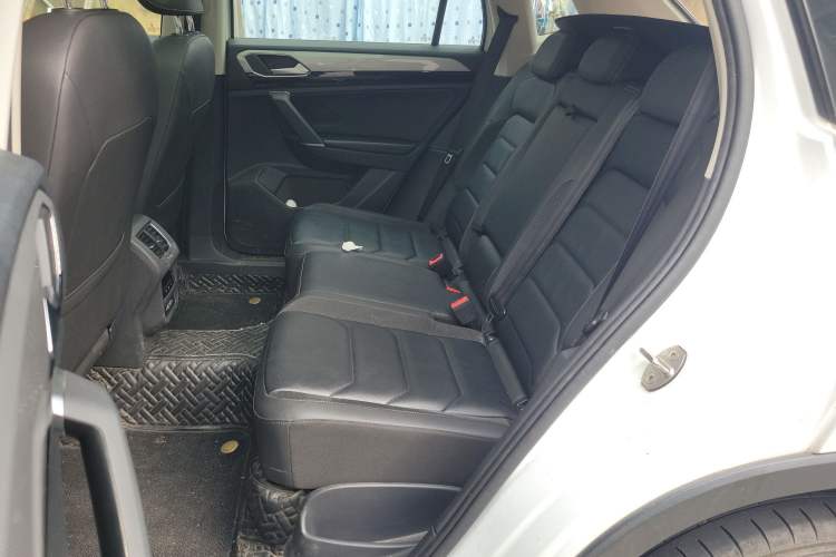 Used Volkswagen Tayron 2020 330TSI Two-Wheel Drive Luxury Smart Connectivity Version
