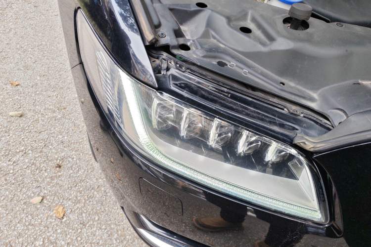 Used Lincoln Continental 2019 2.0T Two-Wheel Drive Prestige Version China VI Standard
