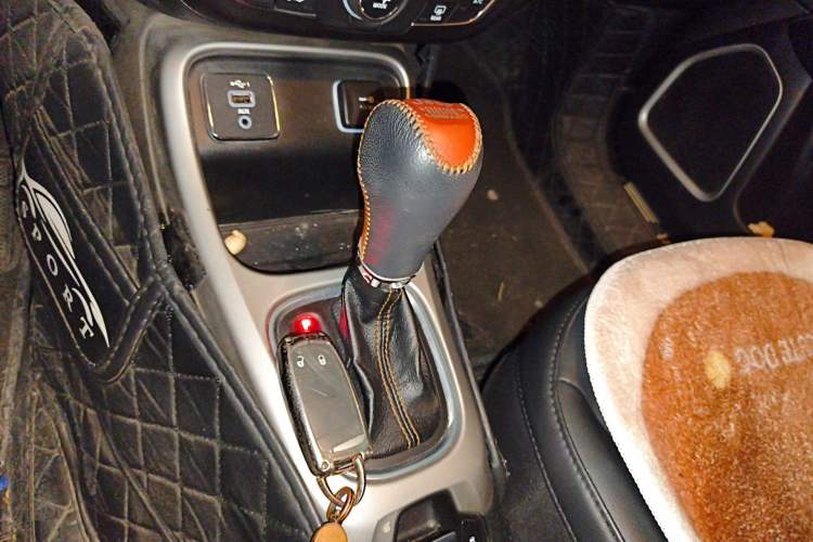 Used Jeep Compass 2020 220T Automatic Leading Edition
