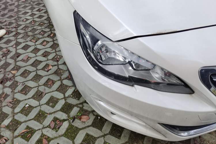 Used Peugeot 408 2014 1.8L Automatic Luxury Edition