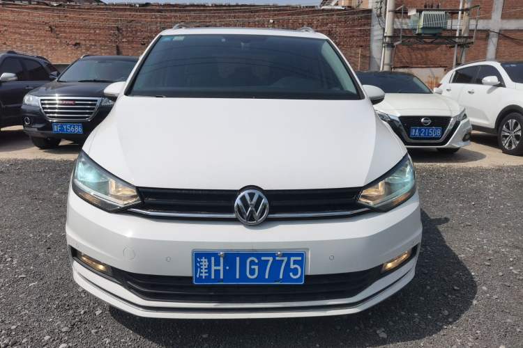 Used Volkswagen Touran 2018 Volkswagen Touran L 280TSI DSG Comfort Edition 7 Seats China V Emission Standard