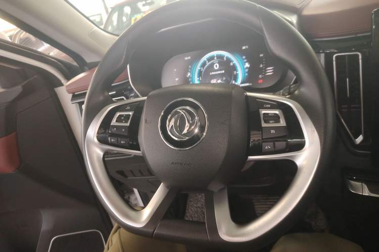 Used FORTHING T5L 2019 1.5T CVT Luxury 7-Seater
