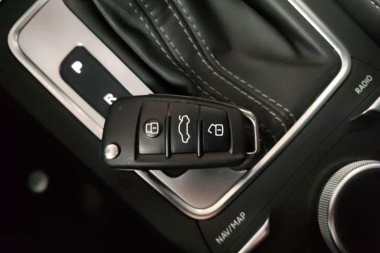 Used Audi Q2L 2022 35 TFSI Fashion Dynamic Model