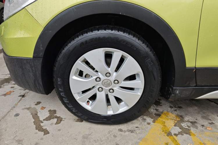 Used Suzuki S-Cross 2014 1.6L CVT Two-Wheel Drive Elite Version Left Front Wheel Hub