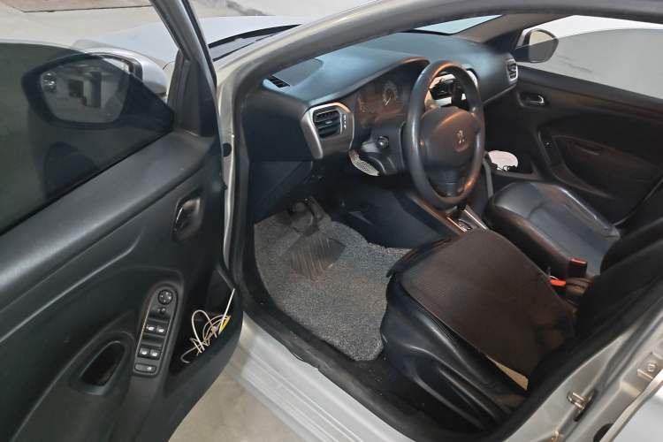 Used Peugeot 301 2014 1.6L Automatic Comfort Edition
