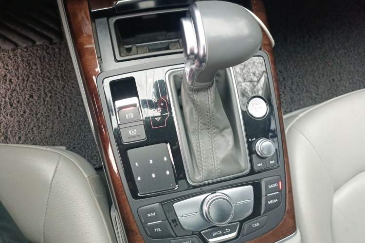 Used Audi A6L 2012 30 FSI Comfort Model