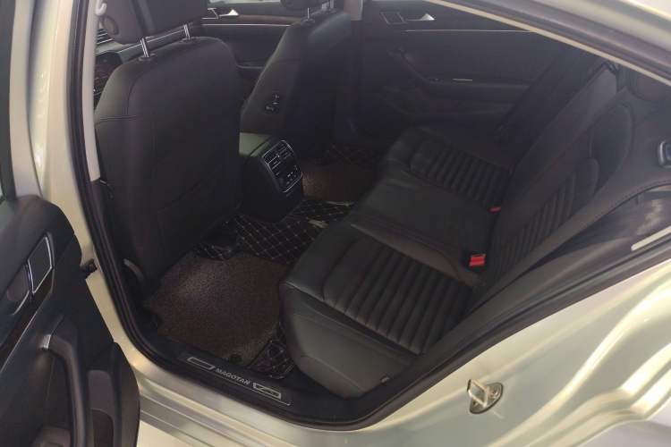 Used Volkswagen Magotan 2019 330TSI DSG Luxury Version China VI Standard