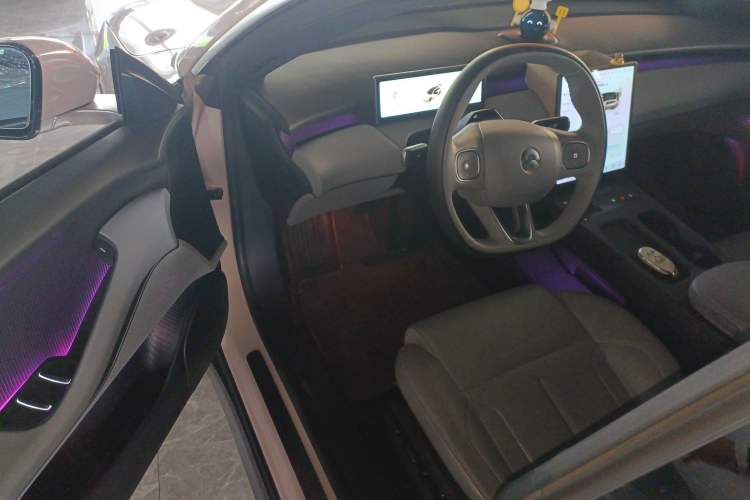 Used Nio ET5T 2024 75kWh Touring Driver Seat