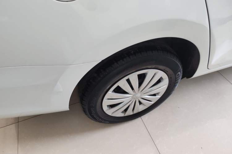 Used Volkswagen Santana 2016 1.6L Manual Fashion Edition
