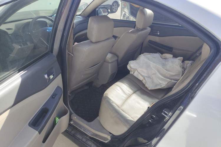 Used Chery E5 2014 1.5L Manual Youyue Model Left Rear Seat