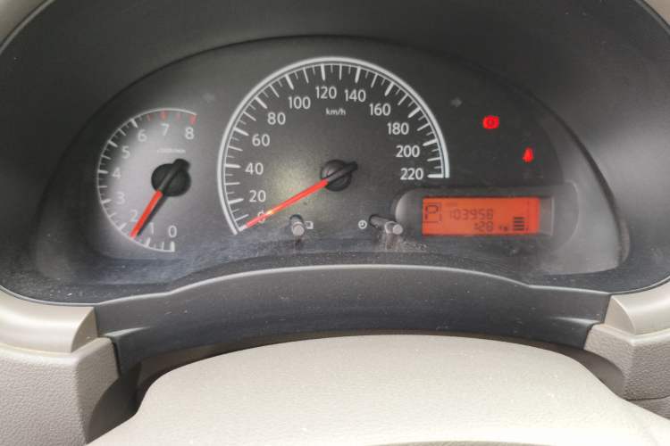Used Nissan Sunny 2011 1.5XE CVT Comfort Edition Instrument Cluster