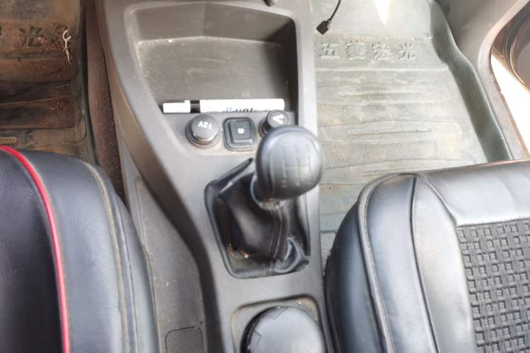 Used Wuling Hongguang 2020 1.2L S Base Model China VI LSI Gear Lever
