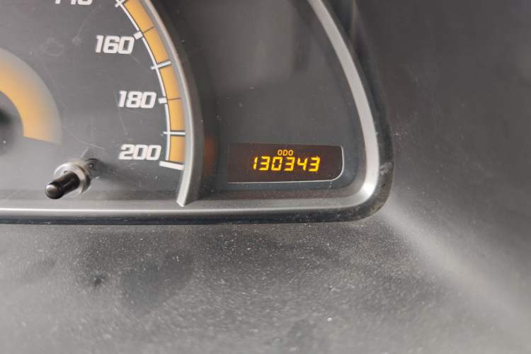 Used Chevrolet Sail 2013 Sedan 1.4L Manual Happiness Edition II Odometer Close Up