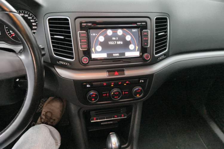 Used Volkswagen Sharan 2014 2.0 TSI Standard Model