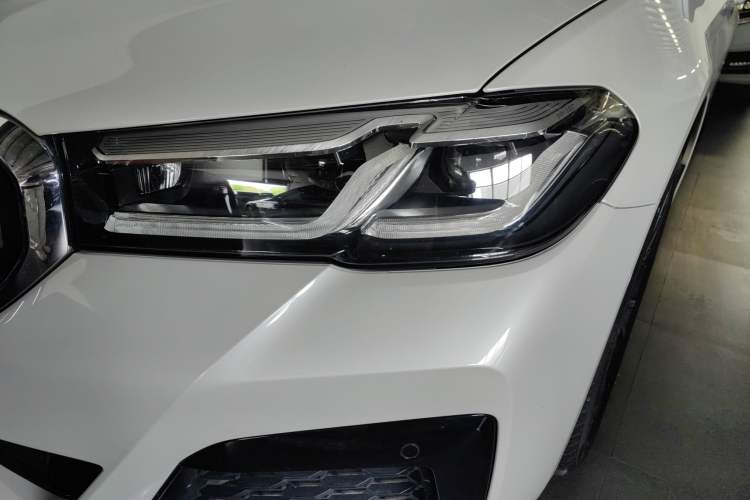 Used BMW 5 Series 2021 530Li Leading Model M Sport Package Left Front Headlight