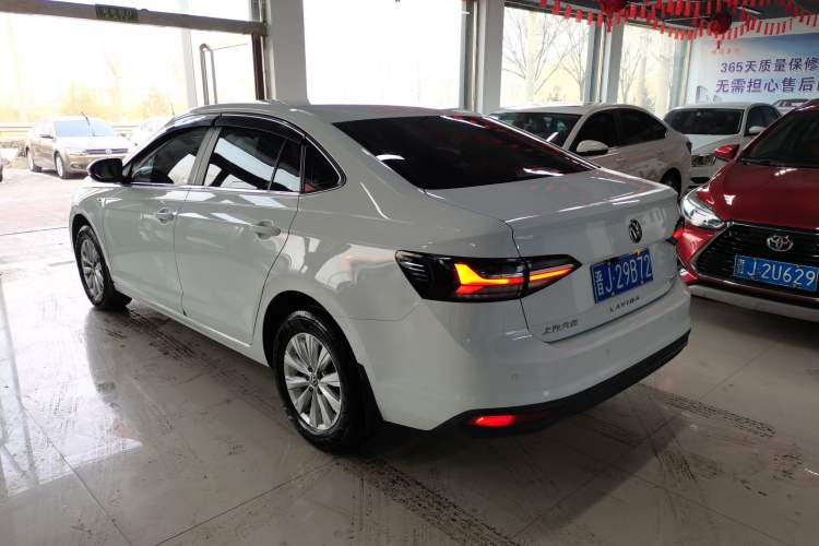 Used Volkswagen Lavida 2023 New Sharp 1.5L Manual New Comfort Edition