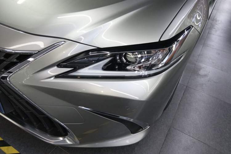 Used Lexus ES 2023 200 Excellence Edition